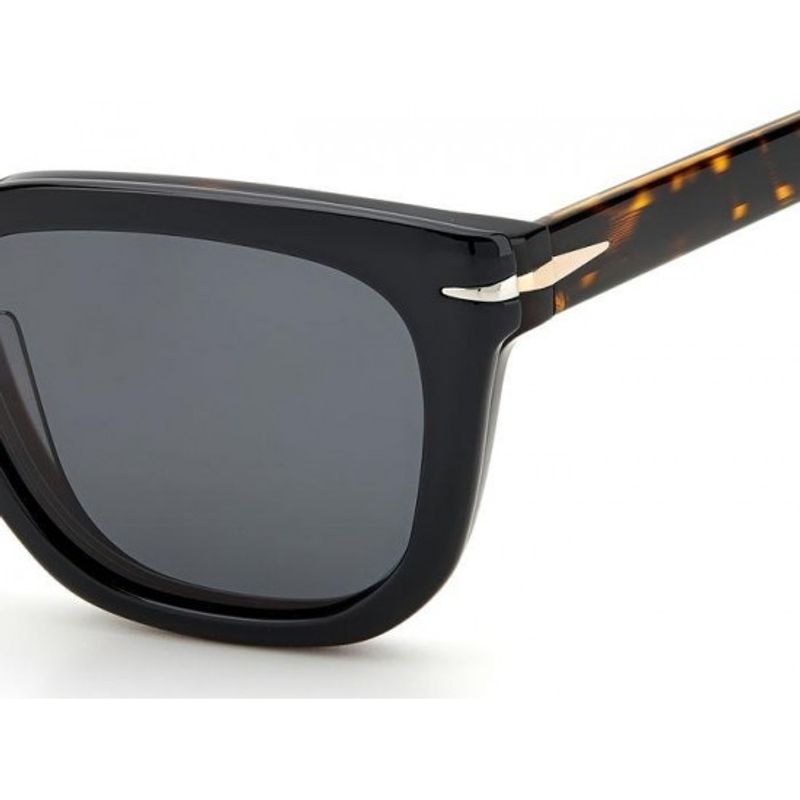 db-7043-cs-086-M9-1-cp-D